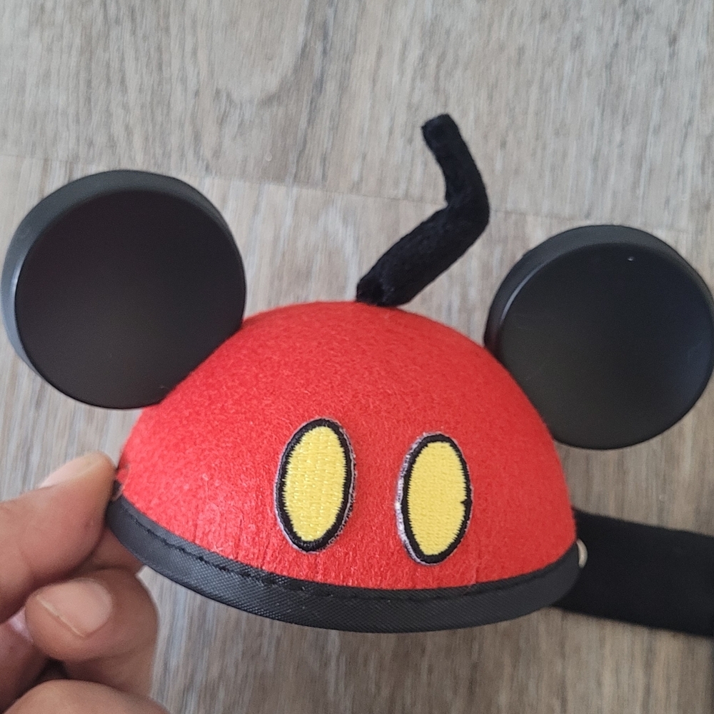 Mickey Mouse Ears Hair Clip, Disney Parks Exclusive - Picture 5 of 5